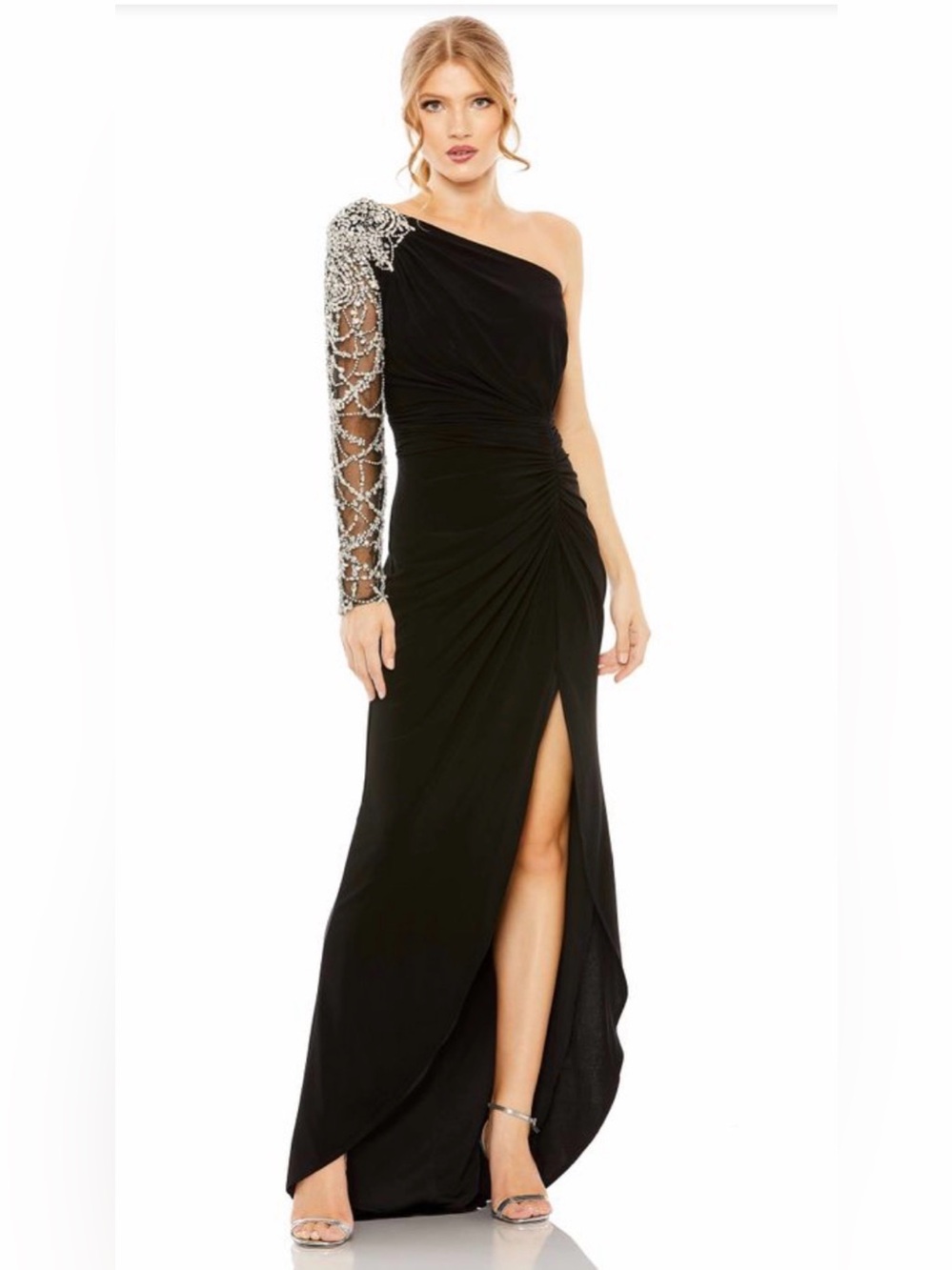 NWT Mac duggal one shoulder emblished gown